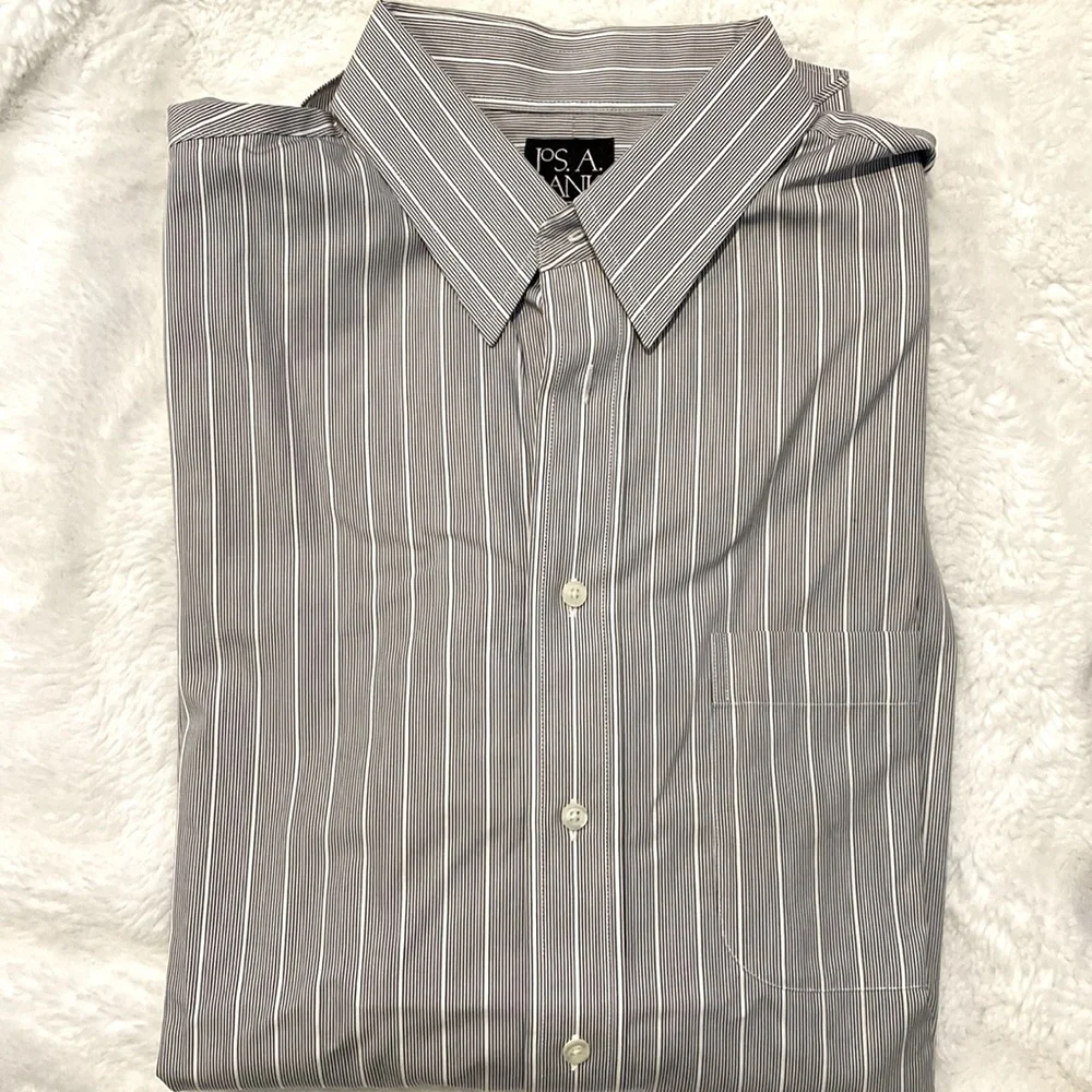 Jos. A. Bank men’s striped dress shirt - Picture 1 of 3
